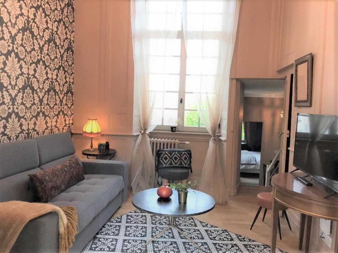 แปร์เลอ ป็องปิล Apartment ดีน็อง ห้อง รูปภาพ