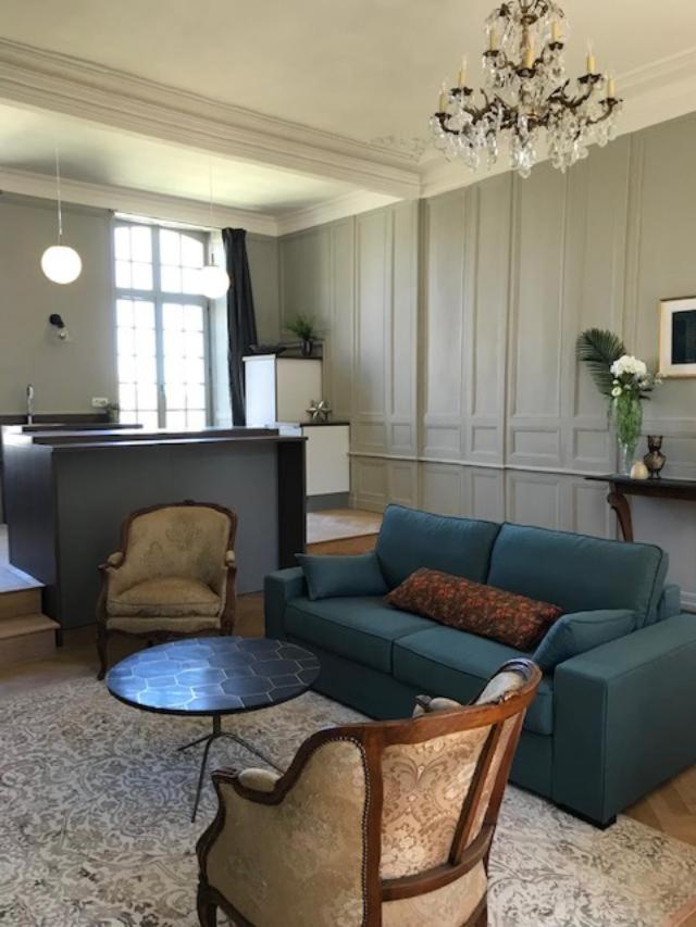แปร์เลอ ป็องปิล Apartment ดีน็อง ภายนอก รูปภาพ